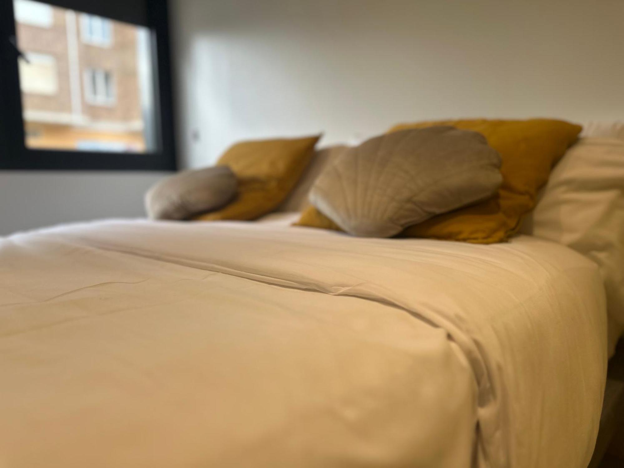 Apartamentos Surfing San Vicente II ซาน บีเซนเต เด ลา บาร์เกรา ภายนอก รูปภาพ
